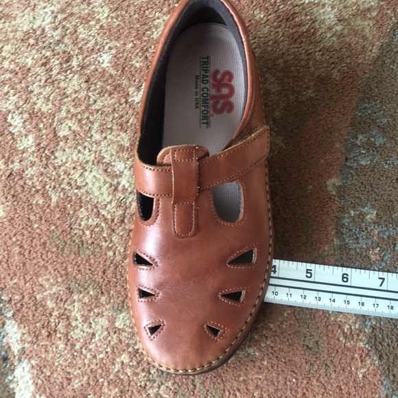 Womens size 8.5 brown SAS Roamer Velcro Walking Shoe - Picture 14 of 16